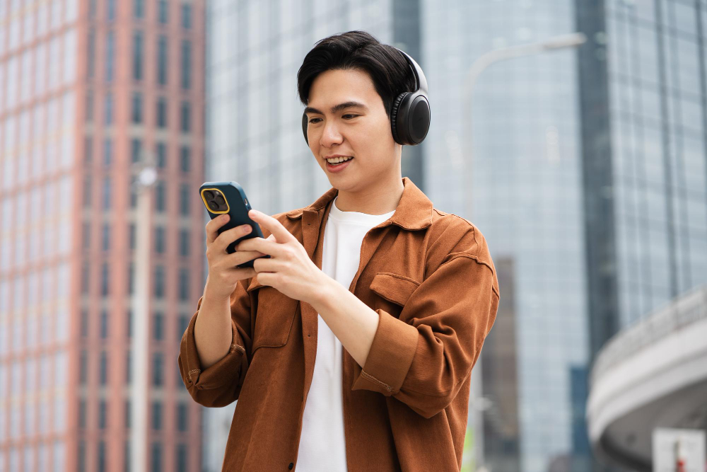 BUAL Messaging features